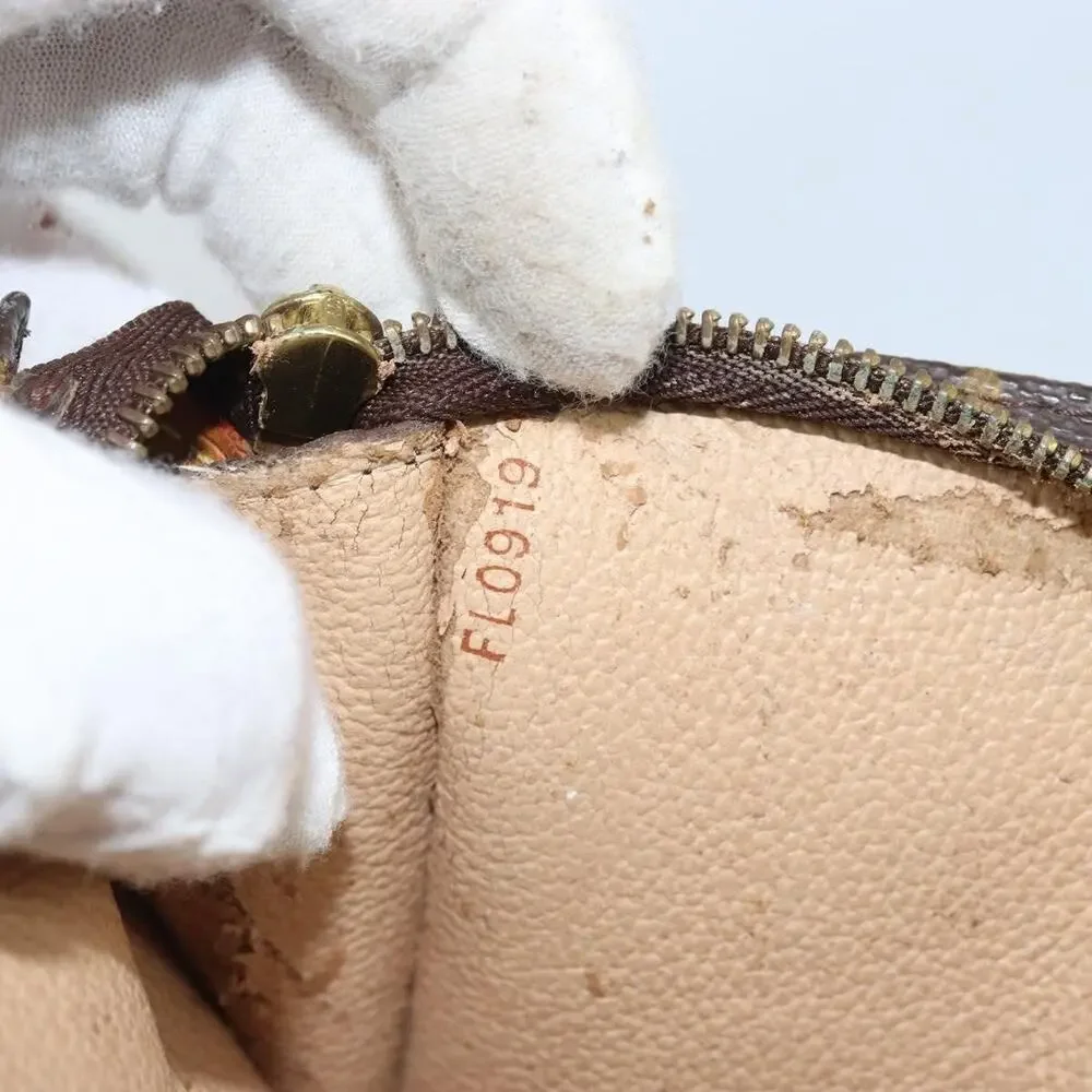 Louis Vuitton height width